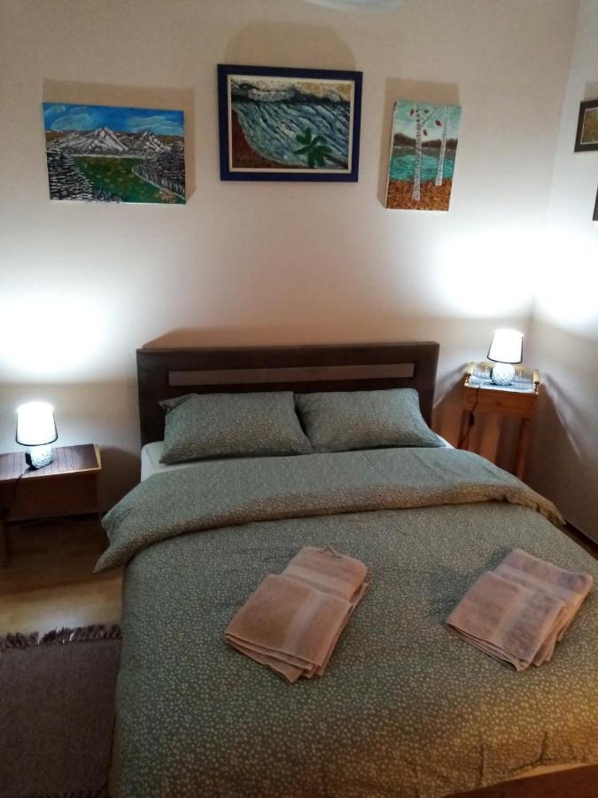Mega Apartment Subotica Zimmer foto