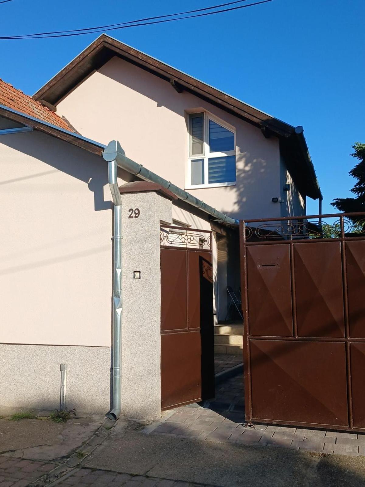 Mega Apartment Subotica Exterior foto