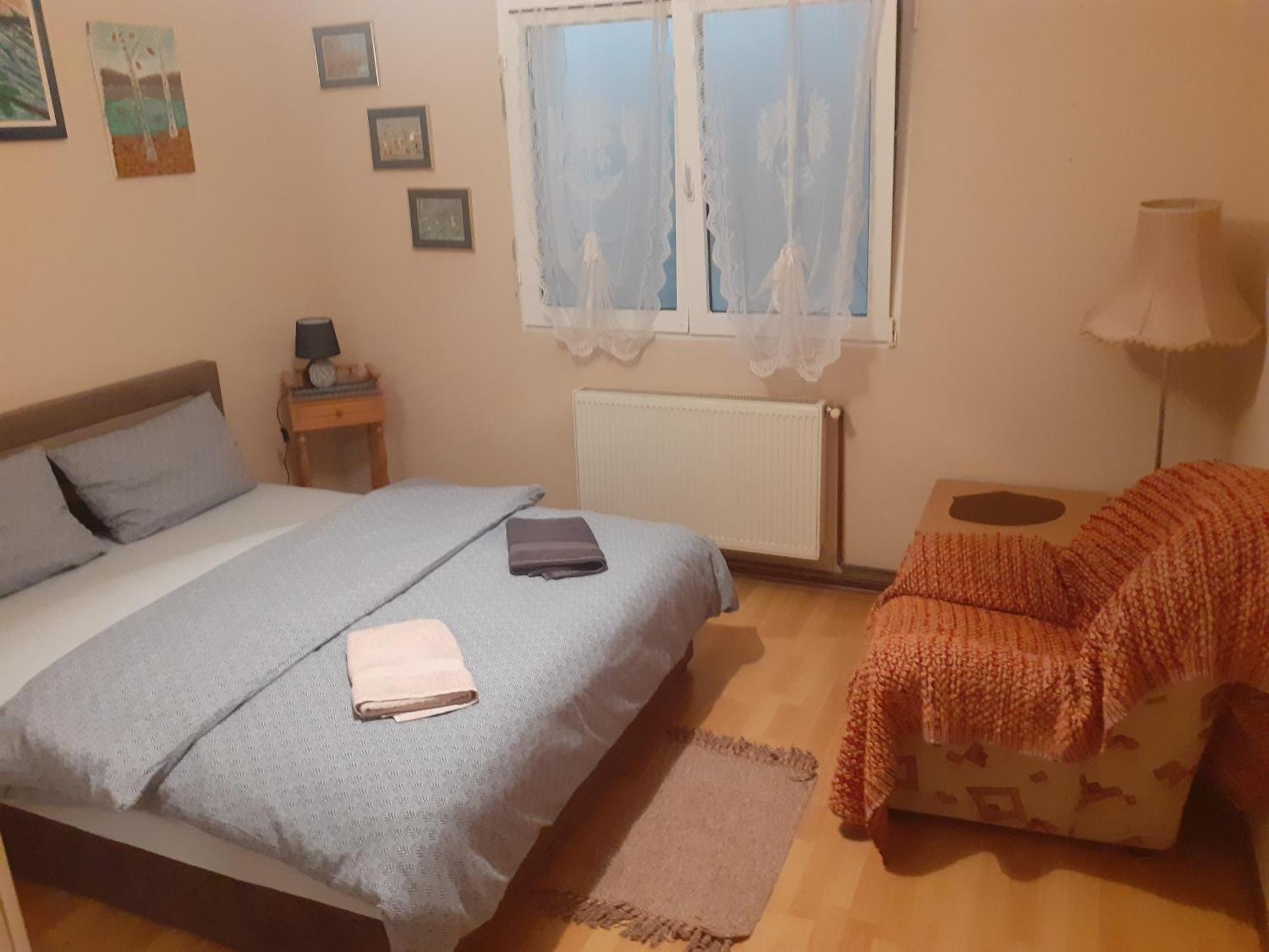Mega Apartment Subotica Zimmer foto